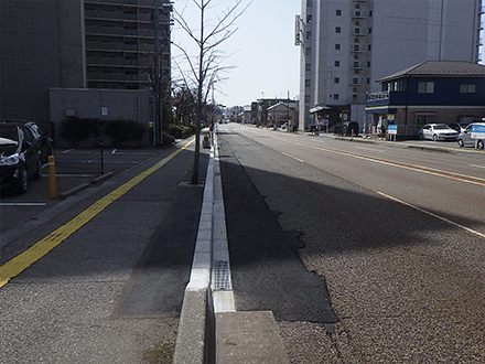 一般国道　３５９号　交通安全施設等整備工事（歩道工その２）